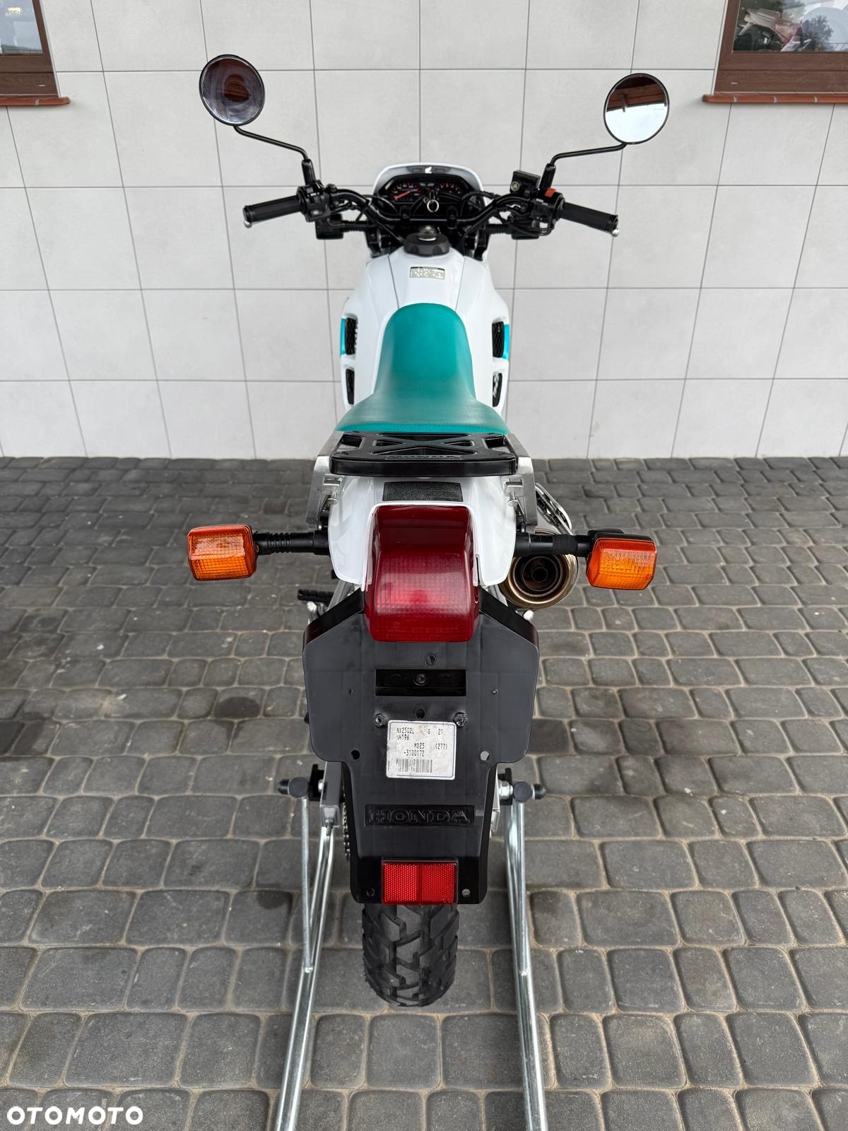 Honda NX