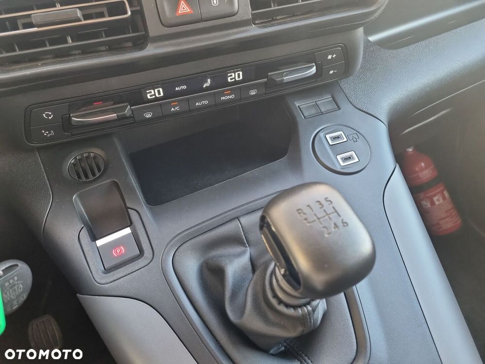 Toyota Proace City Verso 1.5 D-4D Family - 21