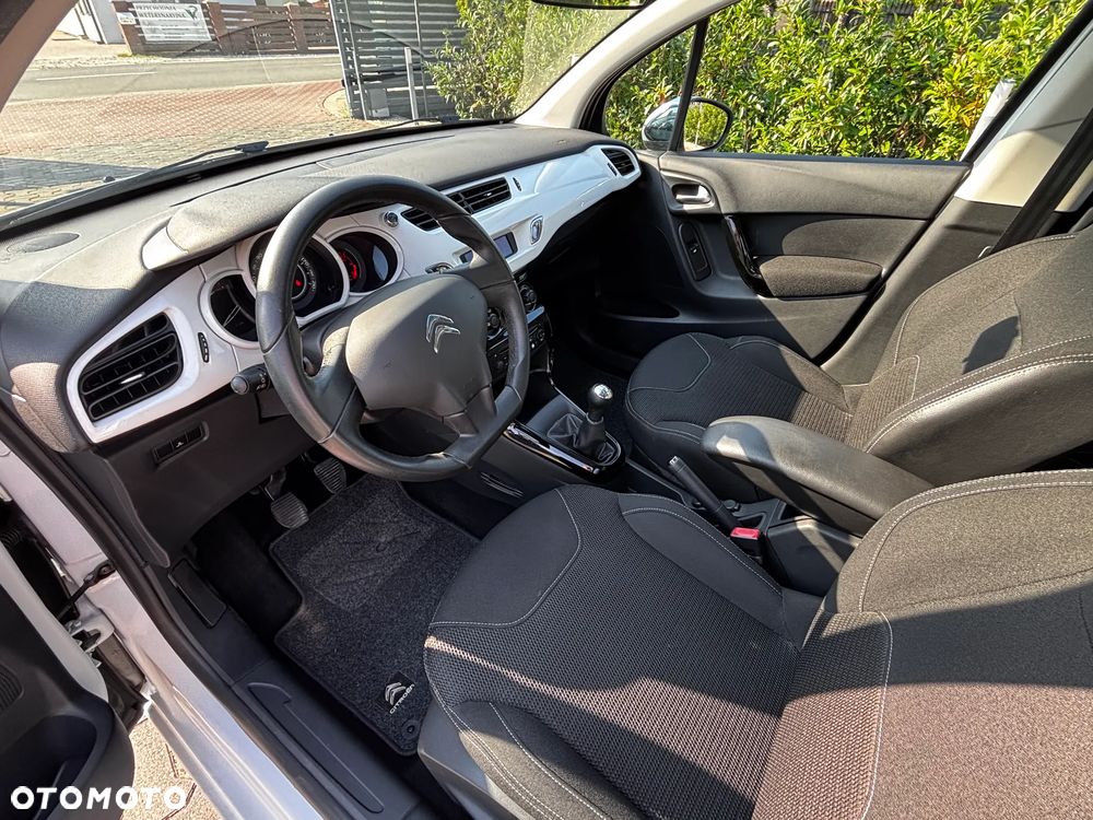 Citroën C3 1.2 PureTech Exclusive - 10