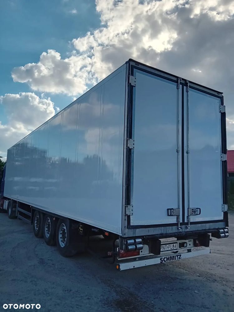 Schmitz Cargobull SKO 24/L - 4