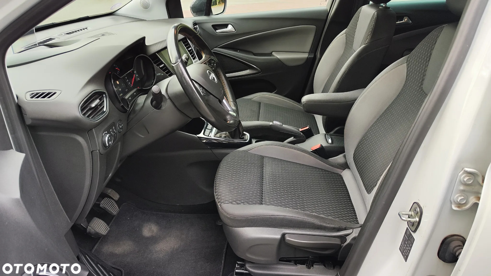 Opel Crossland X 1.2 Start/Stop Innovation - 17