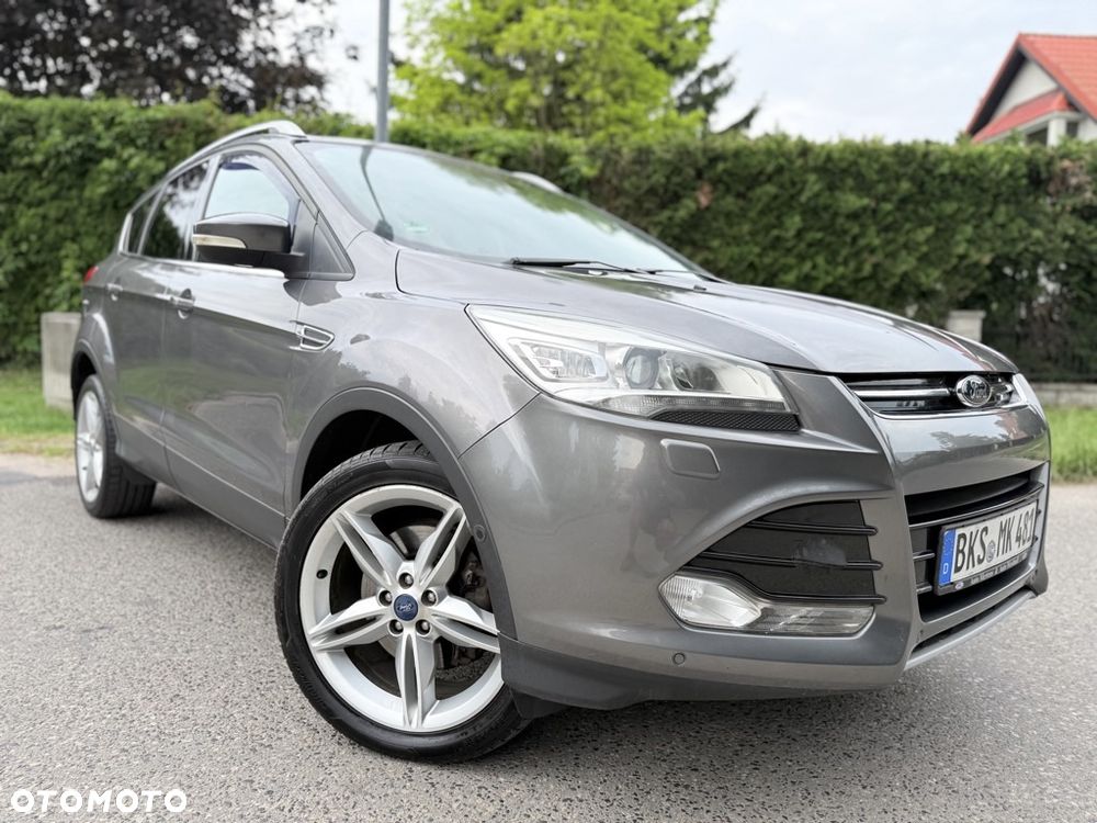 Ford Kuga 2.0 TDCi 4x4 Titanium - 2