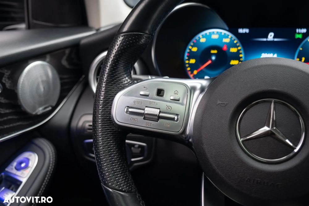 Mercedes-Benz GLC 300 d 4MATIC 9G-TRONIC AMG Line - 21