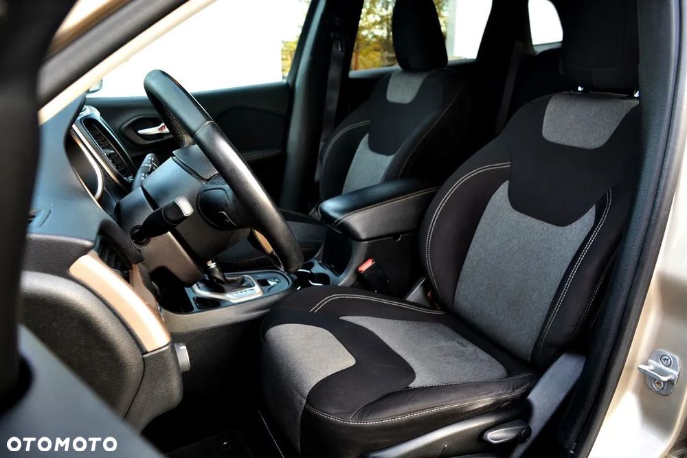 Jeep Cherokee 3.2 V6 Active Drive Lock Trailhawk - 23