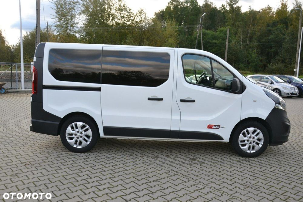 Opel Vivaro - 8