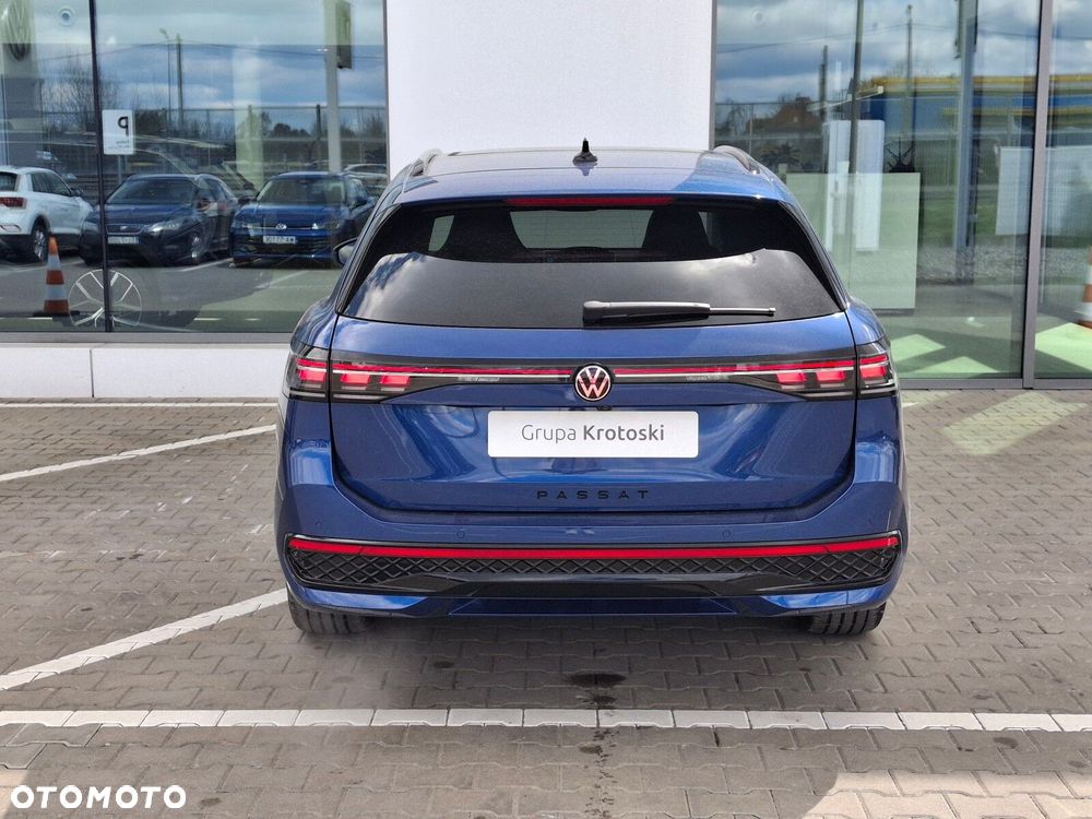 Volkswagen Passat - 8