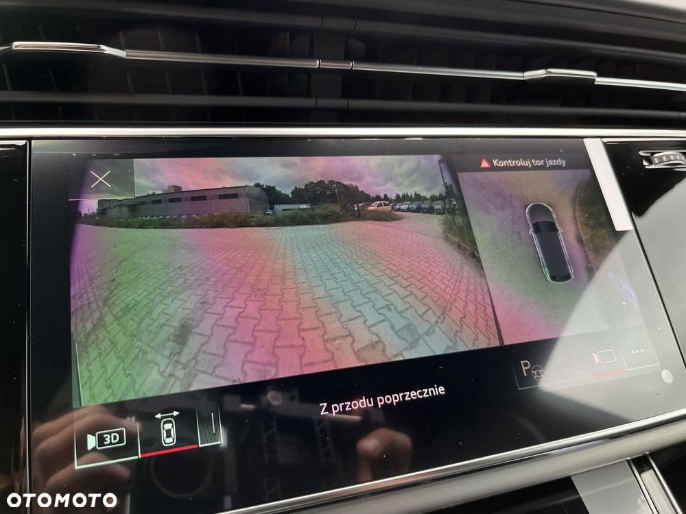 Audi Q8 - 35