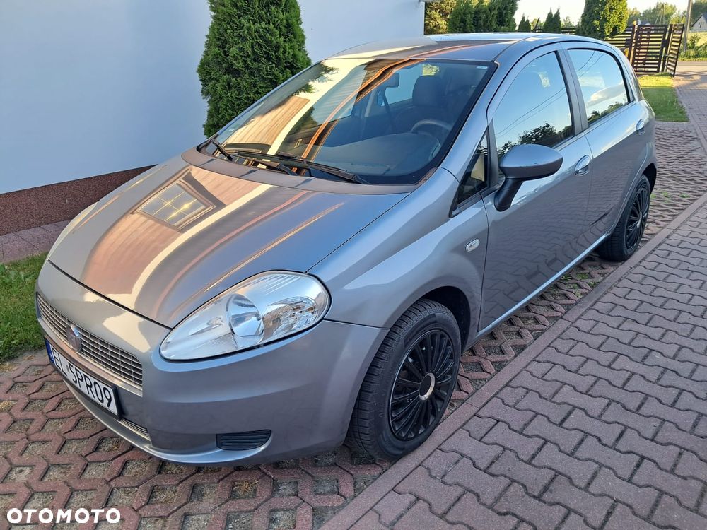 Fiat Punto 1.4 16V Dynamic - 2
