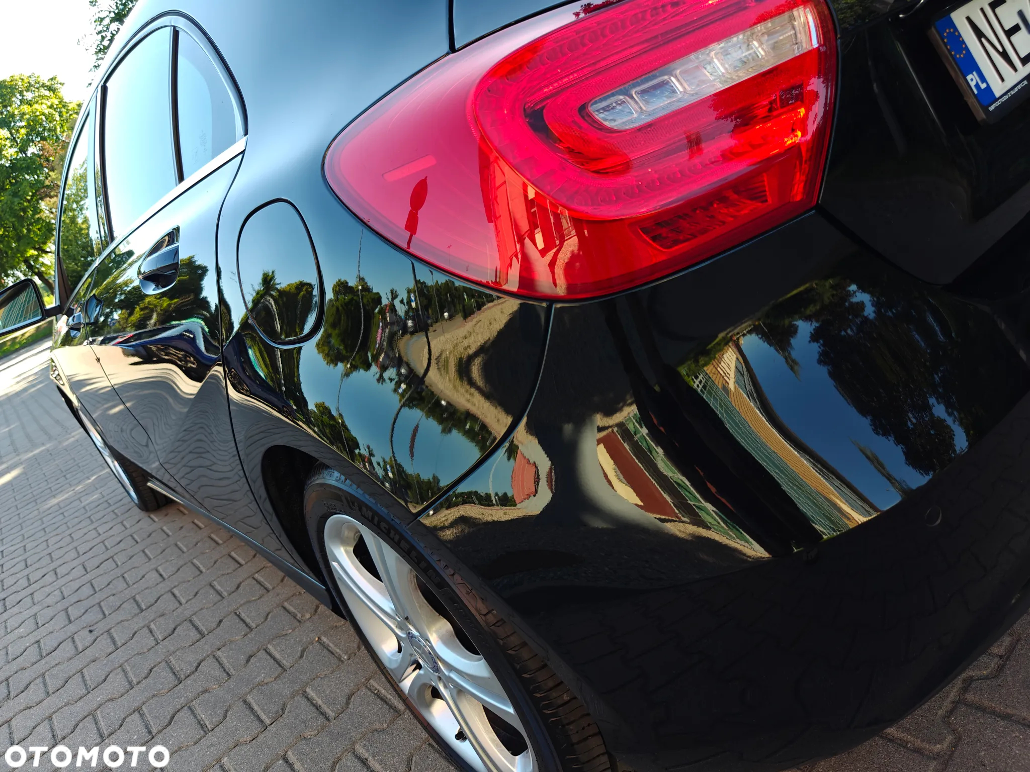 Mercedes-Benz Klasa A 180 (BlueEFFICIENCY) 7G-DCT Urban - 14