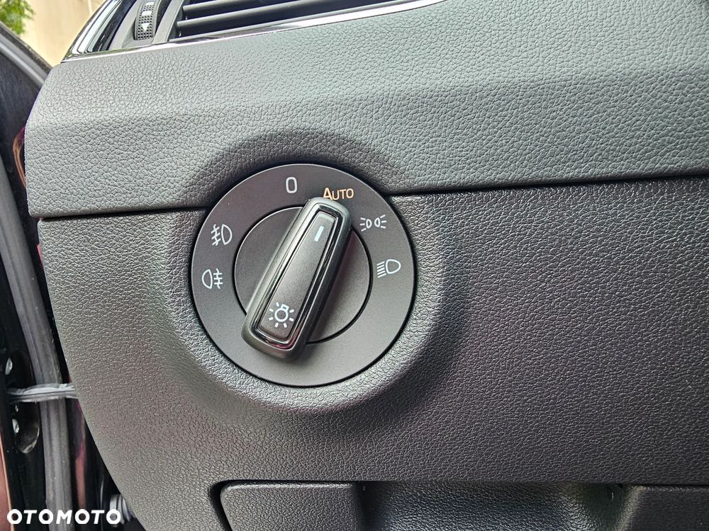 Skoda Octavia 2.0 TDI DSG Premium Edition - 20