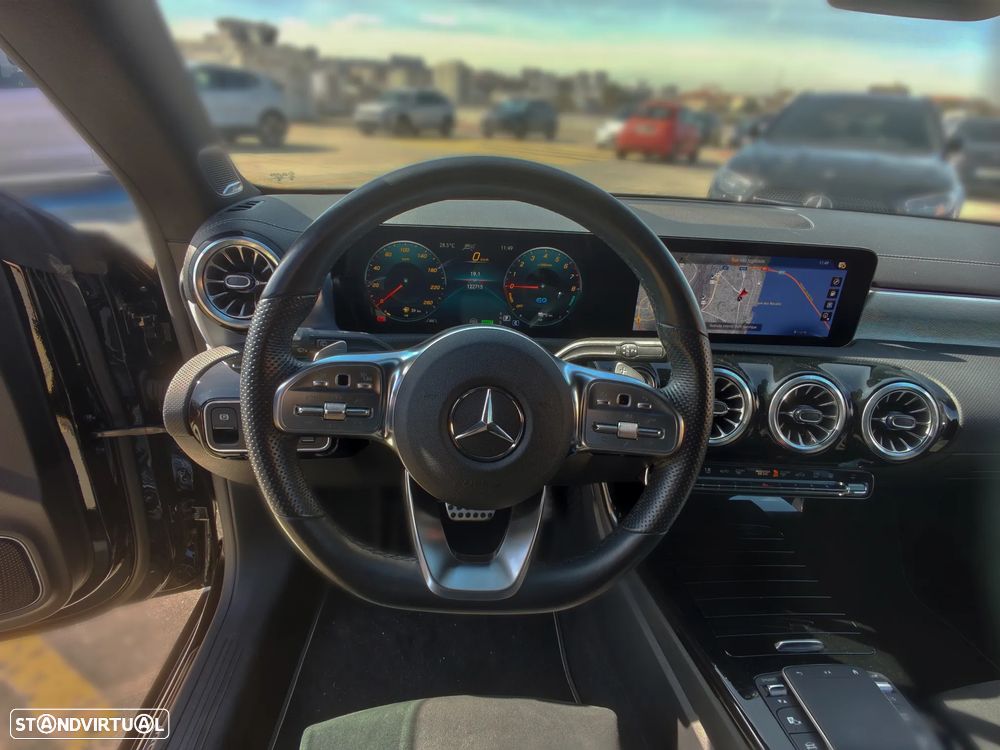 Mercedes-Benz CLA 250 e Shooting Brake AMG Line - 12