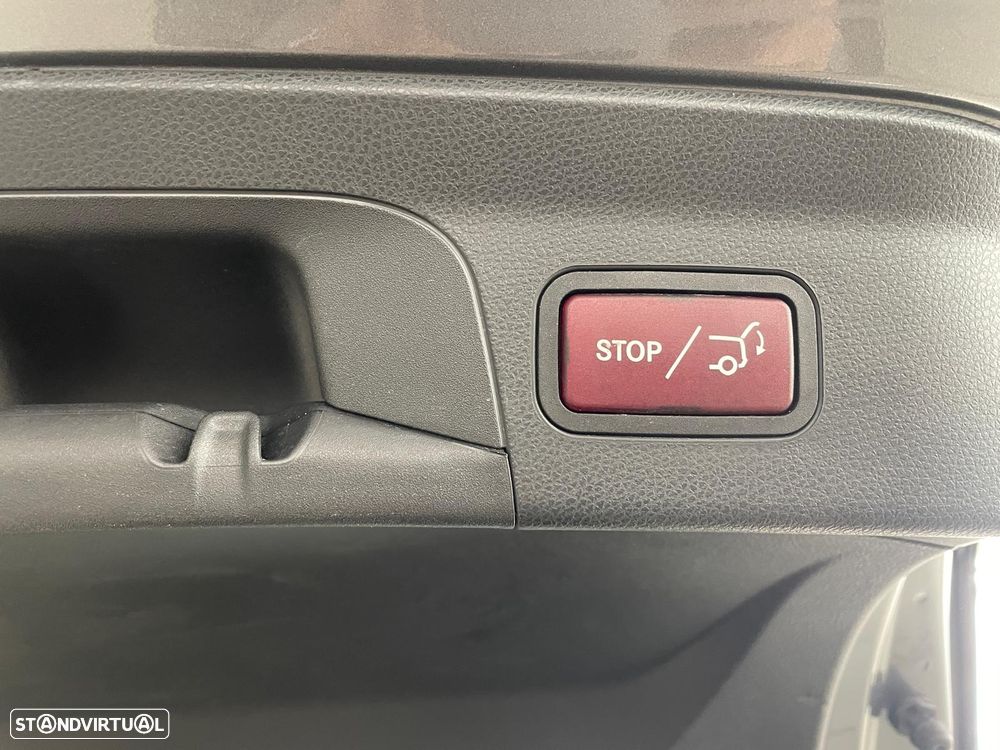 Mercedes-Benz GLC 250 d Coupé AMG Line 4-Matic - 25