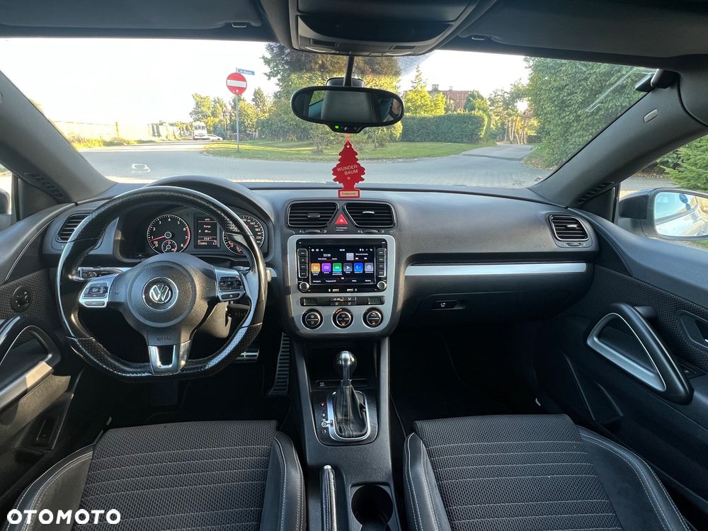 Volkswagen Scirocco 1.4 TSI DSG - 11