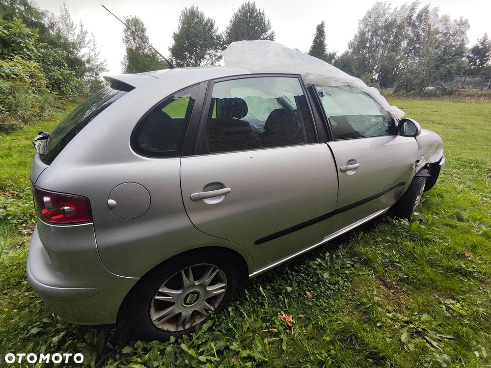 Seat Ibiza 1.4 16V Comfort Edition - 5