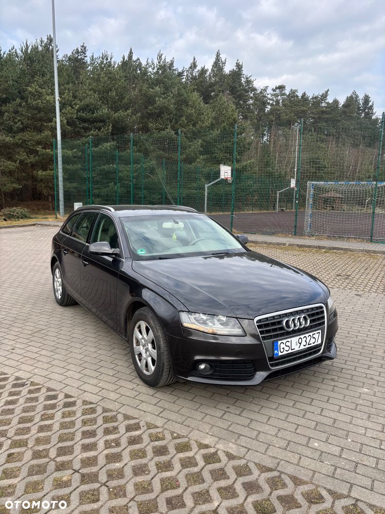 Audi A4 Avant - 1