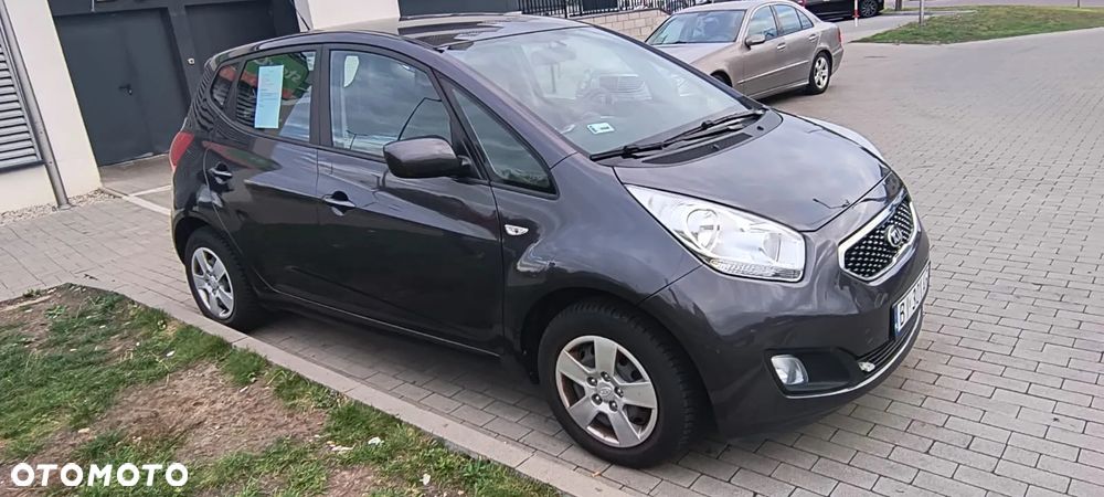 Kia Venga - 1