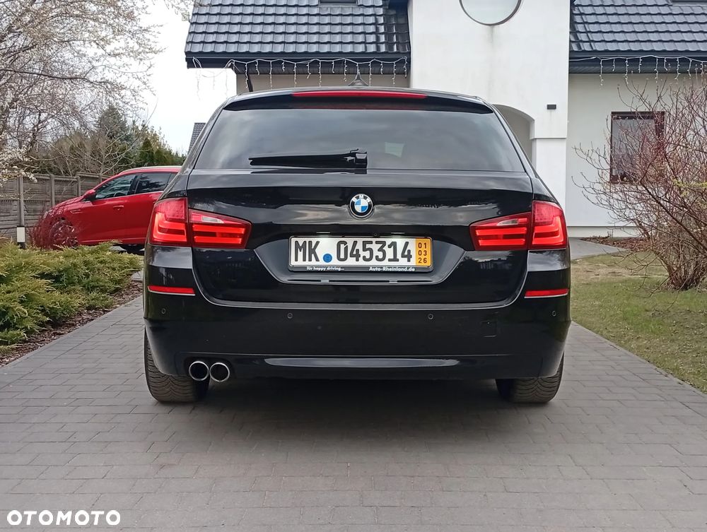 BMW Seria 5 520d Blue Performance - 4