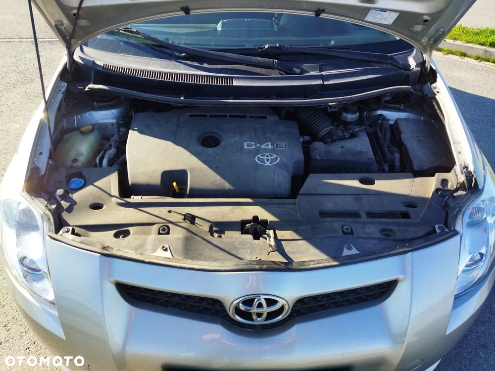 Toyota Auris 2.0 D-4D Sol - 16