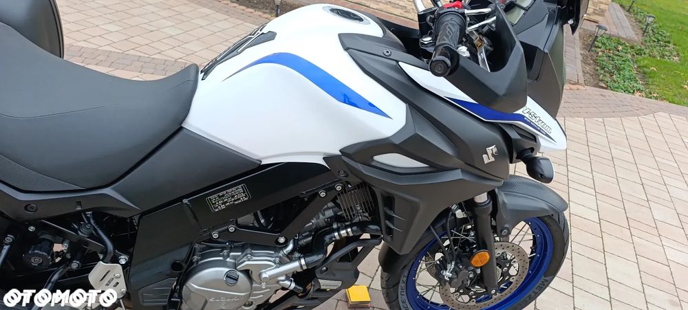 Suzuki V-STROM - 23