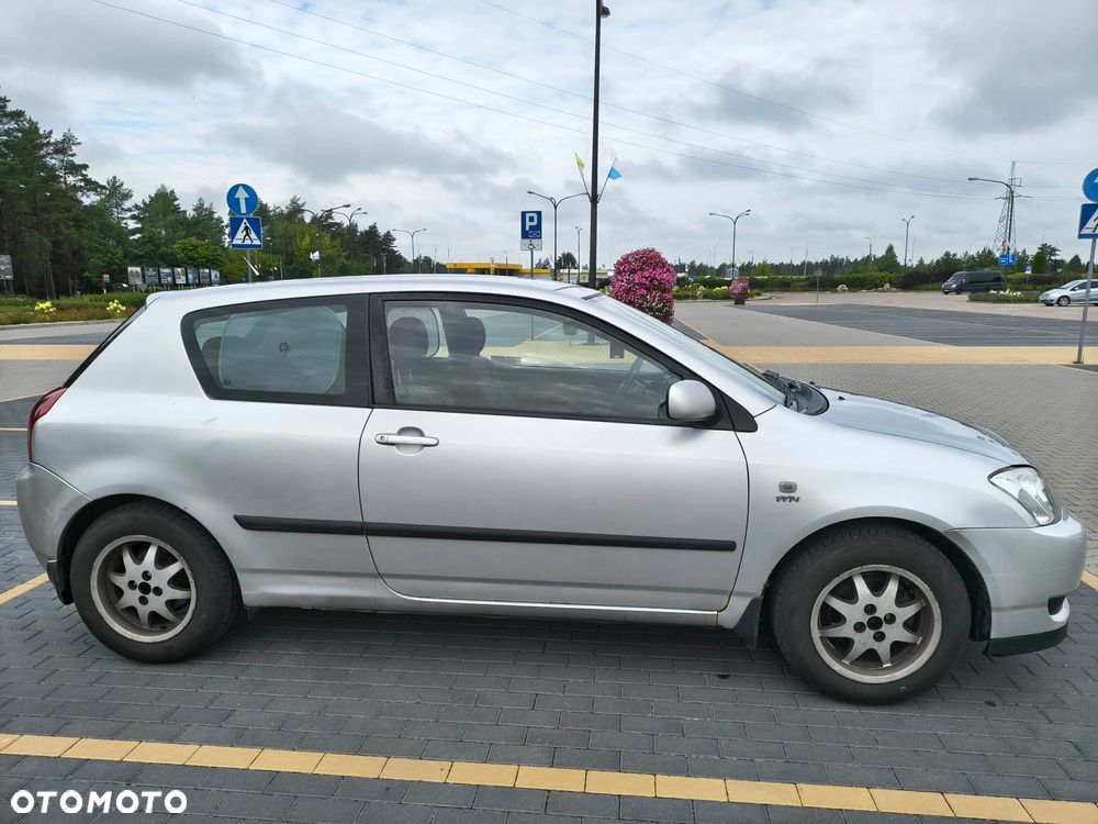 Toyota Corolla 1.4 VVT-i Base - 4