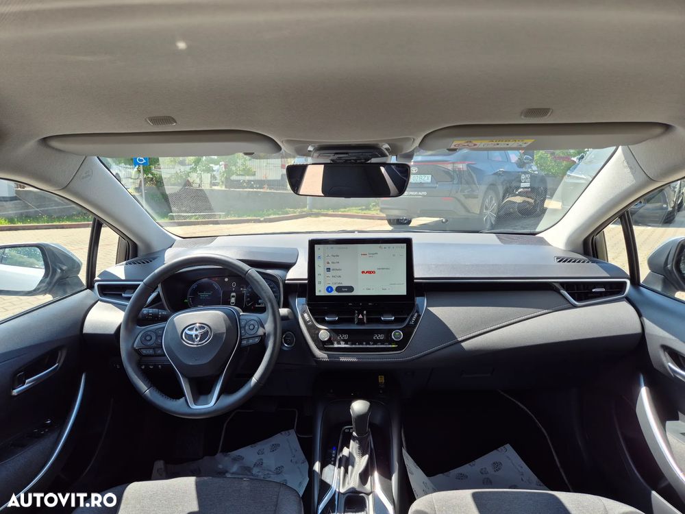 Toyota Corolla 1.8 HSD Business - 12