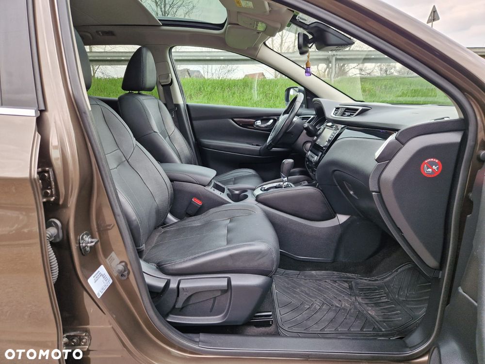 Nissan Qashqai - 14