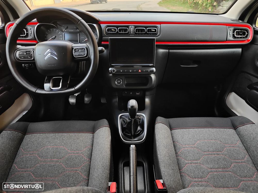 Citroën C3 1.2 PureTech Shine - 36