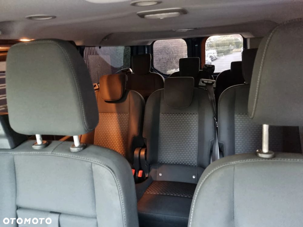 Ford Tourneo Custom 2.0 EcoBlue L2 Titanium - 14