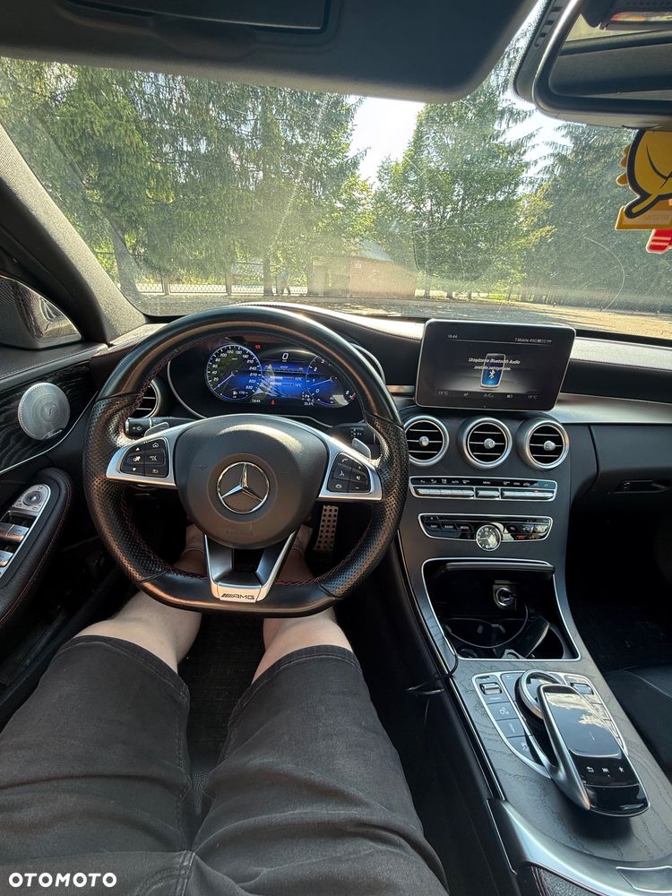 Mercedes-Benz Klasa C AMG 43 4-Matic - 39