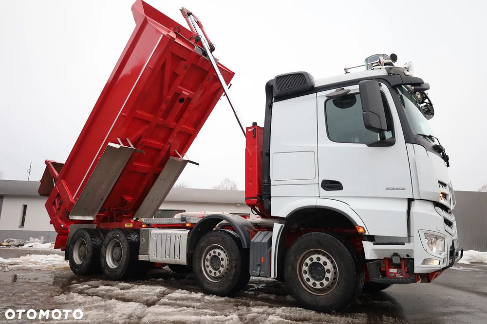 Mercedes-Benz Arocs 3253 8x4 - 4