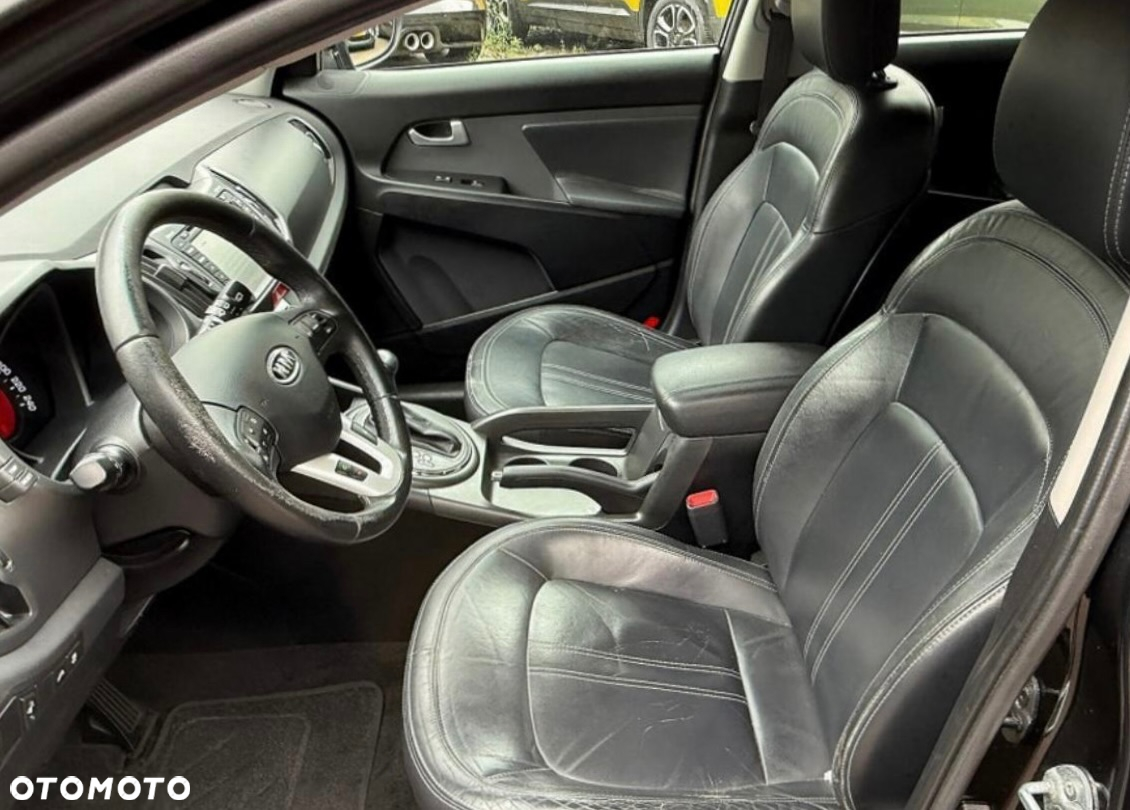 Kia Sportage - 13