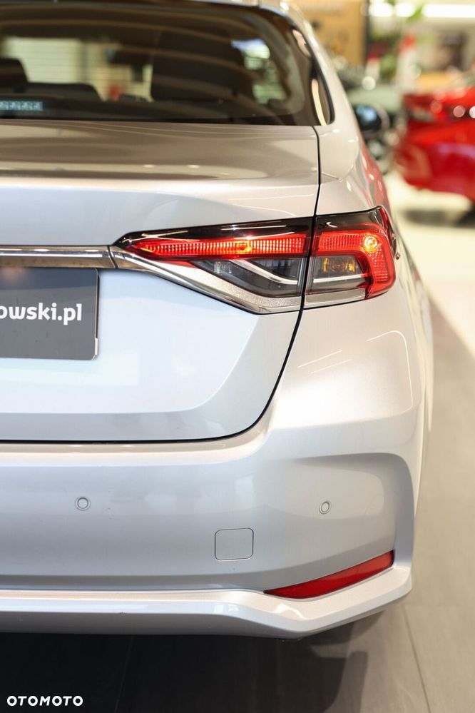 Toyota Corolla - 16