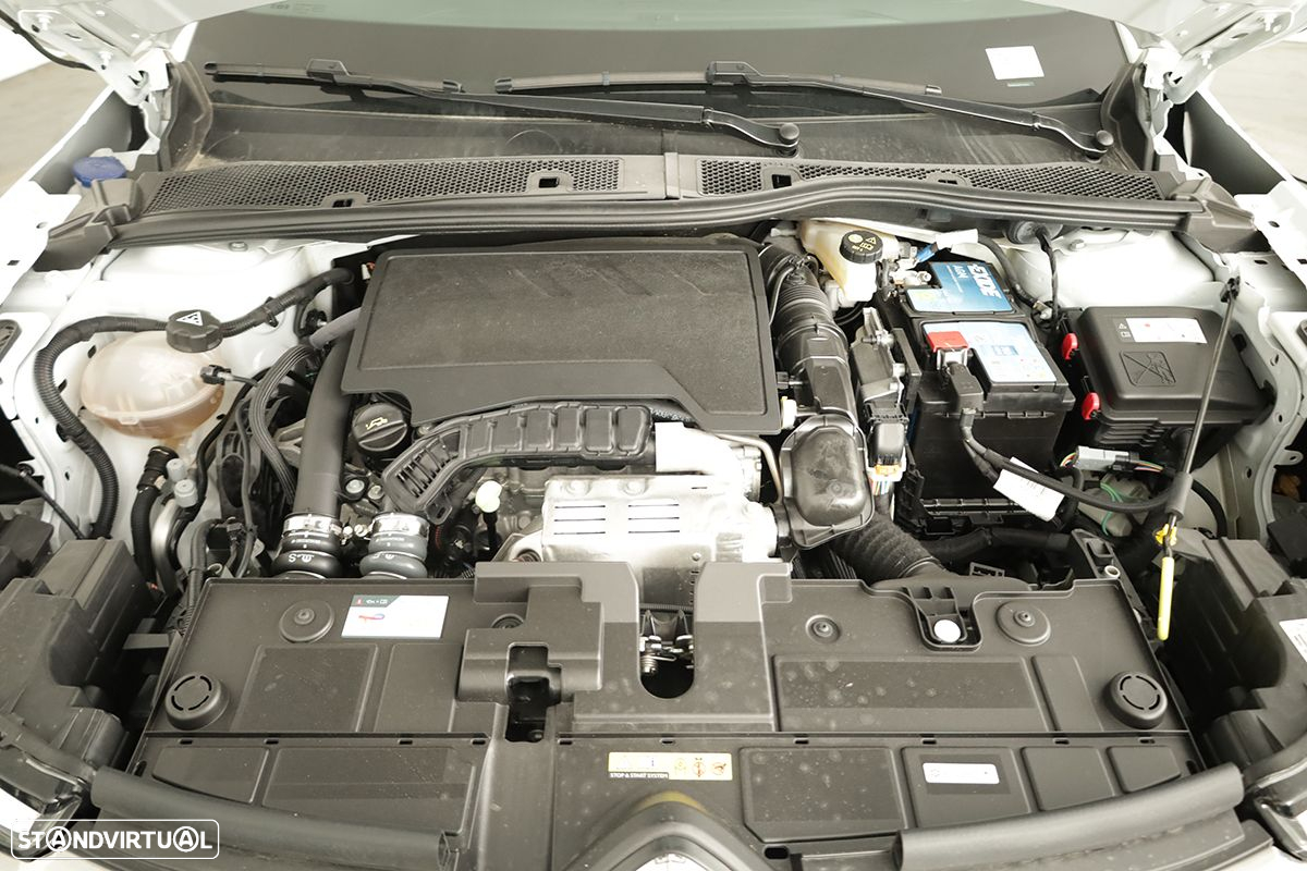 Citroën C4 1.2 PureTech Max - 23