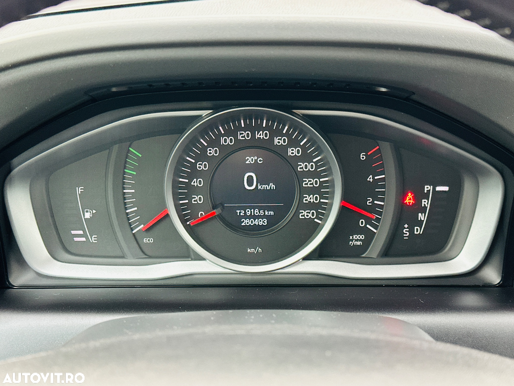 Volvo XC 60 - 32