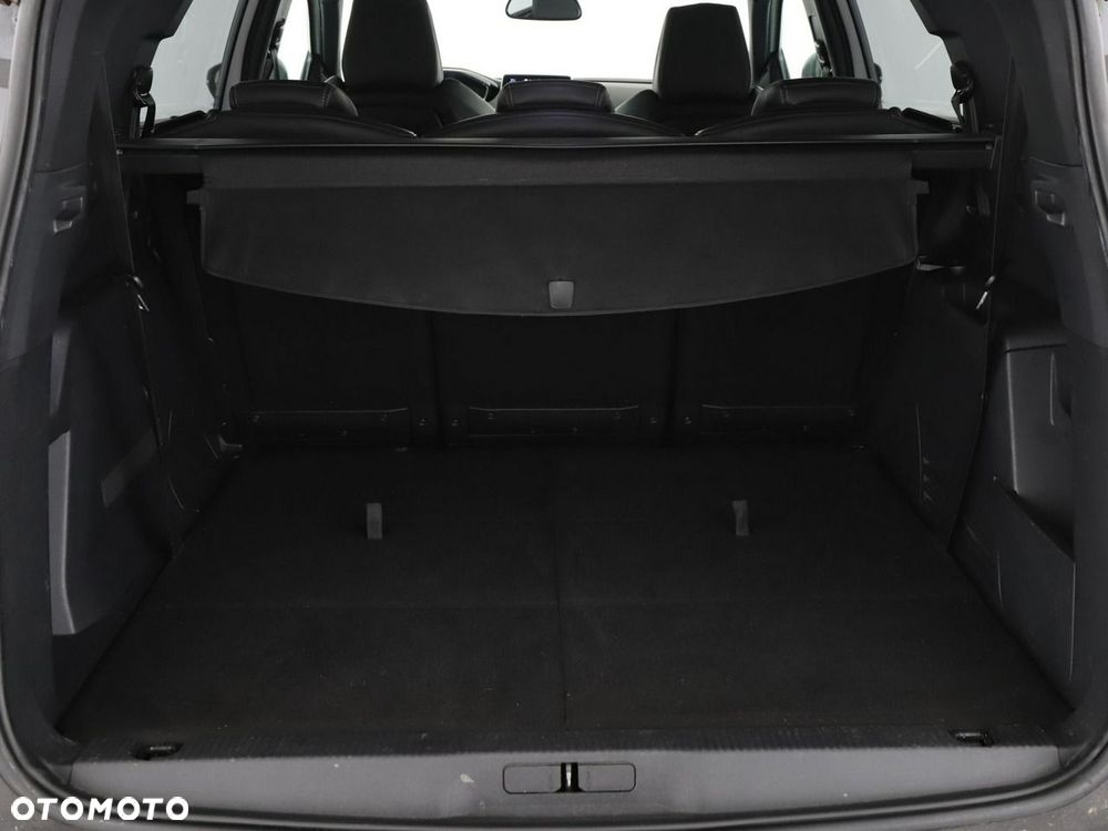 Peugeot 5008 1.6 BlueHDI Allure S&S EAT6 - 21