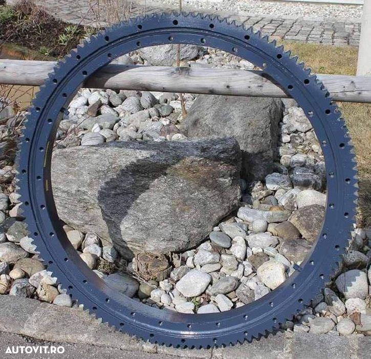 Coroana de rotire excavatoare new holland e160, e195, e245, etc. - 1