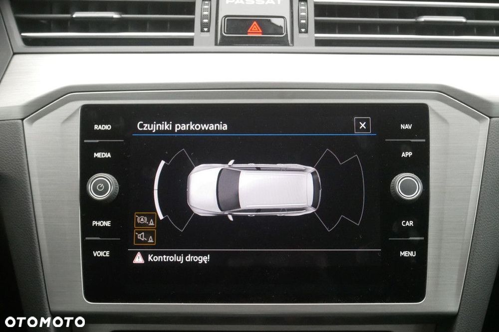 Volkswagen Passat Variant 1.5 TSI EVO Essence DSG - 19