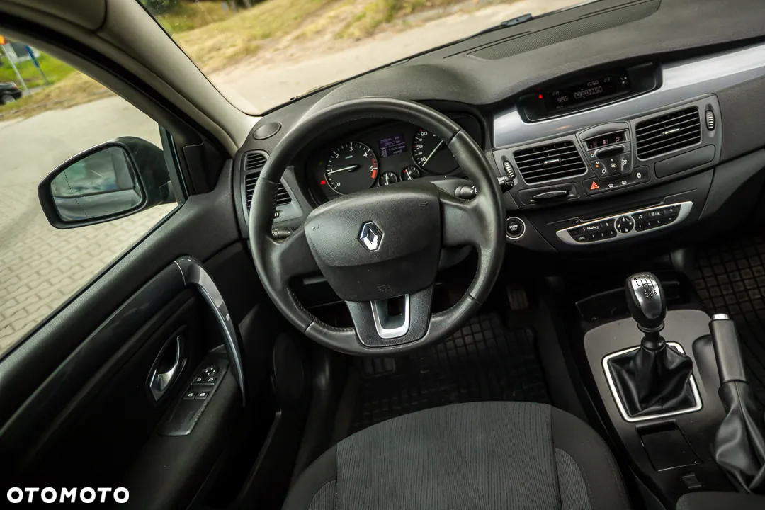 Renault Laguna 1.5 dCi Expression - 28