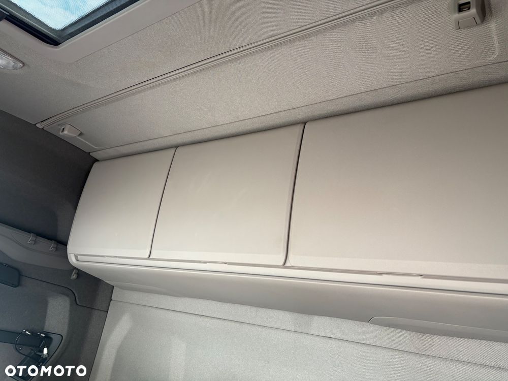 Scania R 450 | RETARDER | FULL LED | CAŁA NA PODUSZKACH | KLIMA POSTOJOWA | DWA ZBIORNIKI | NAWIGACJA | NOWE SPRZĘGŁO | SPROWADZONA | SUPER STAN - 25