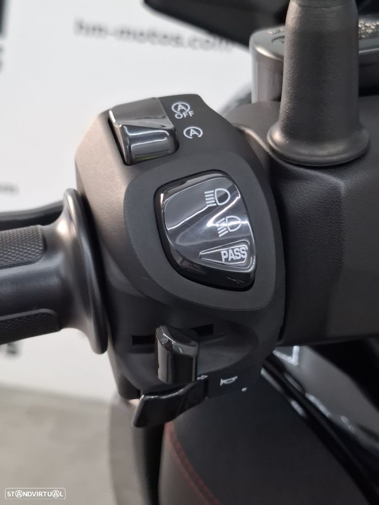 Yamaha X-Max 125 TECHMAX - 18 MESES DE GARANTIA - 10