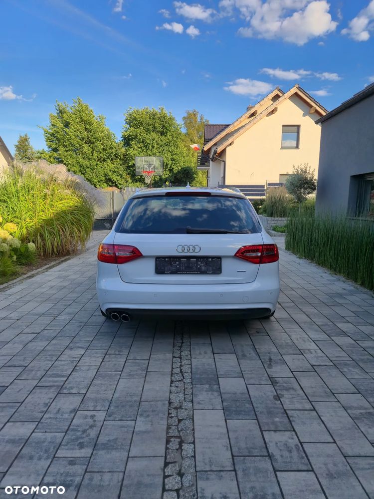 Audi A4 Avant 2.0 TDI DPF quattro S tronic S line Sportpaket - 10
