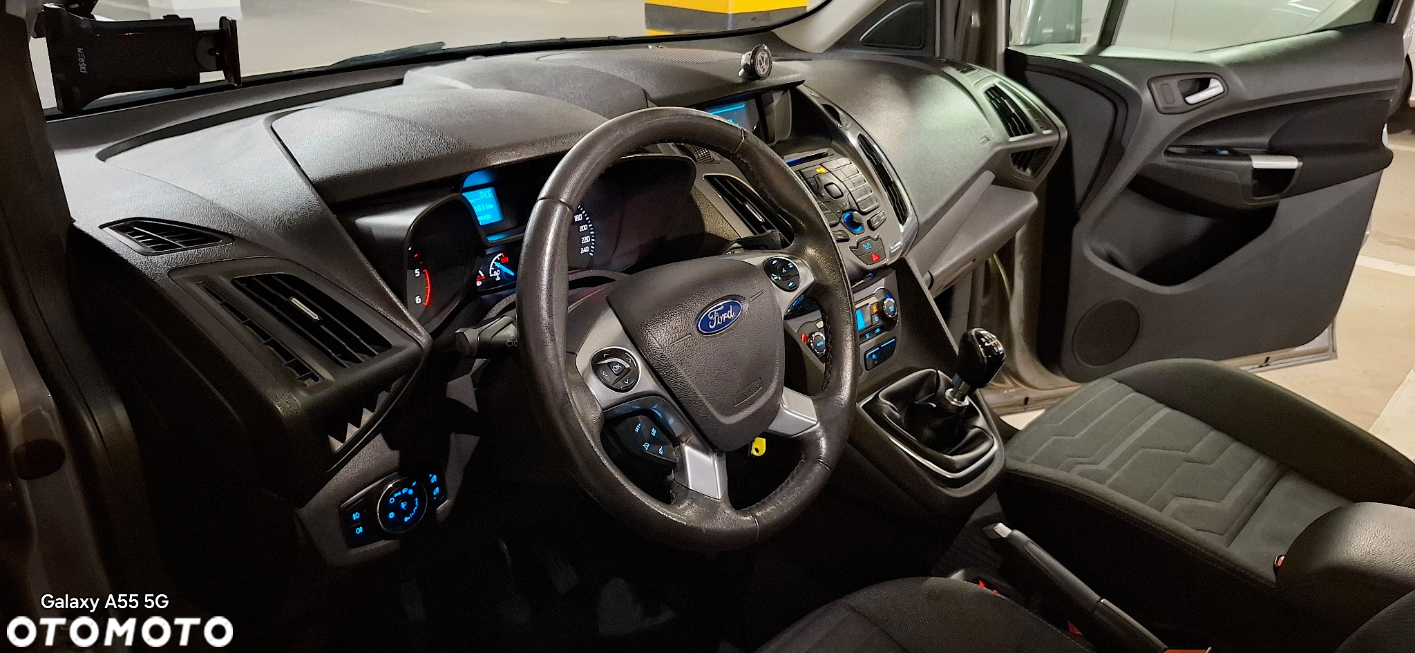 Ford Tourneo Connect - 17