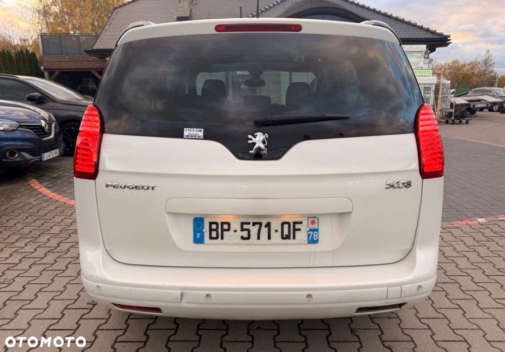 Peugeot 5008 - 4