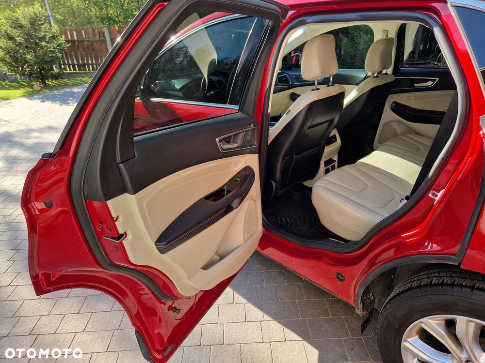 Ford Edge - 19