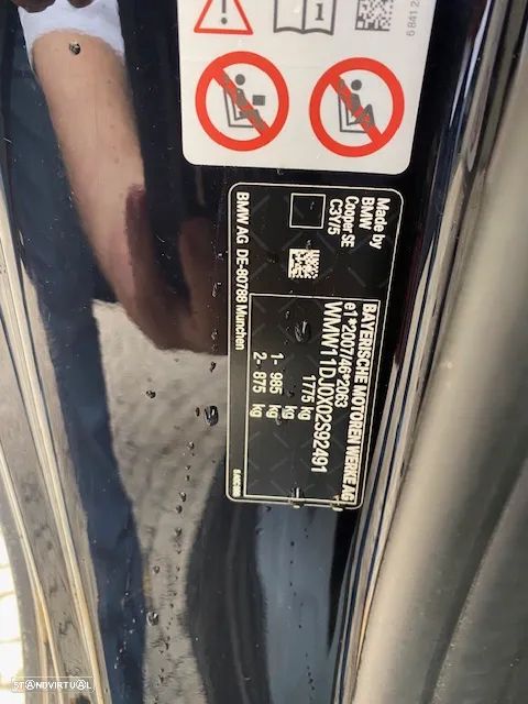 MINI 3 Portas Cooper SE Premium Extra Yours - 40