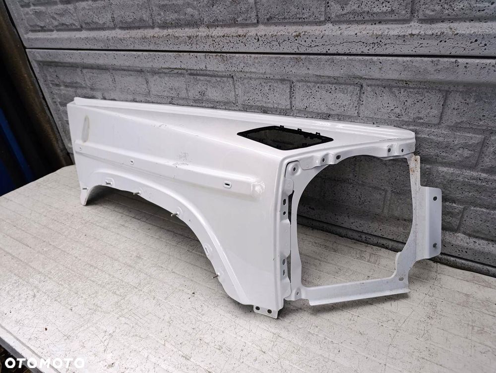 mercedes g klasa w463 w464 błotnik prawy przedni oryginał - 2