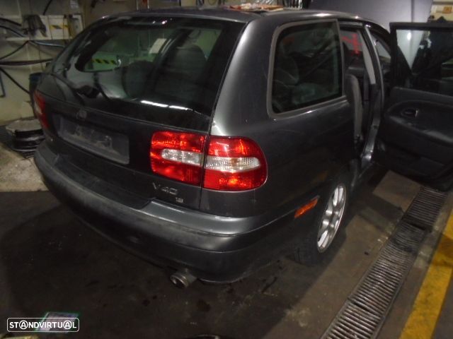 Carro MOT: B4164S2 CXVEL: JH3306   M3P VOLVO  V40 2001 1.6 109CV 5P CINZA GASOLINA - 8