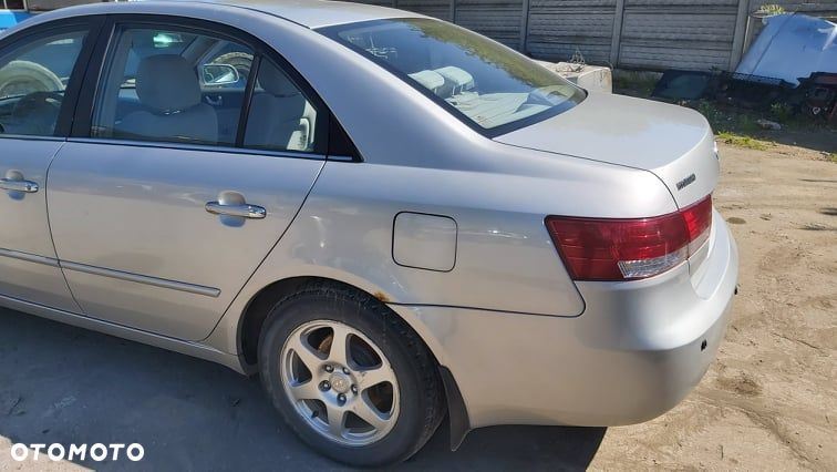 HYUNDAI sonata iv 2,0 CRDI 140km pompa wtryskowa - 9