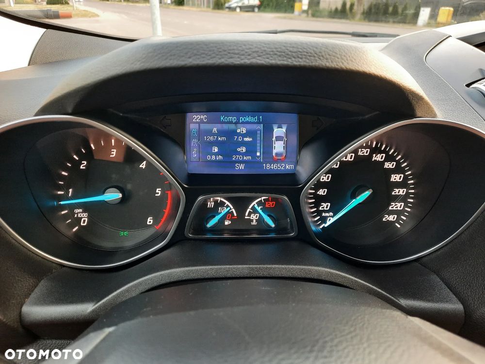 Ford Kuga 2.0 TDCi 2x4 SYNC - 26