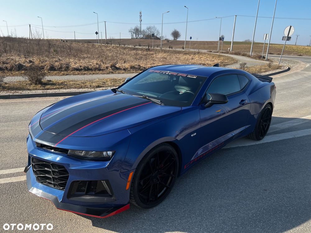 Chevrolet Camaro - 2